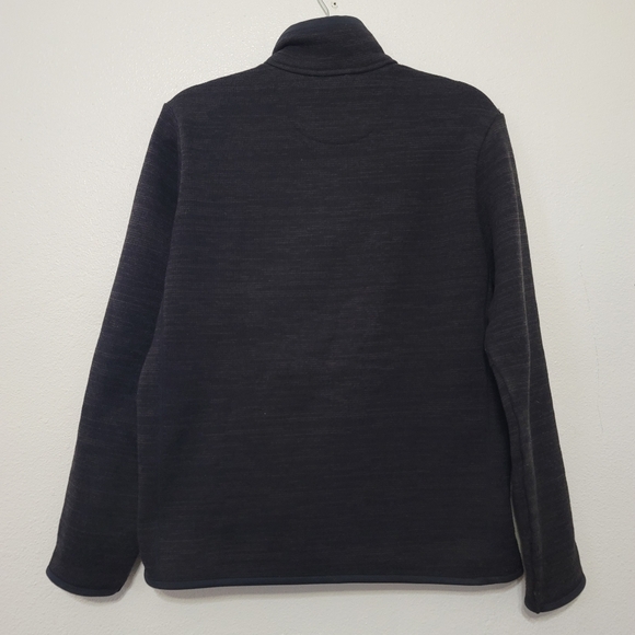 UNTUCKit Kezoh 1/4 Zip Pullover - Picture 6 of 10